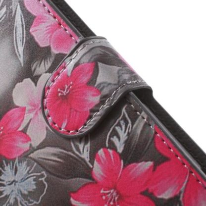 Plånboksfodral iPhone X / iPhone Xs - Svartvit med Blommor